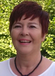 Bettina Krüger - Reiki 1. + 2. Grad - Medium für Dualseelen-Partnerschaft - Medium für Seelen-Partnerschaft - Notfall-Hilfe bei Liebeskummer - Intuition